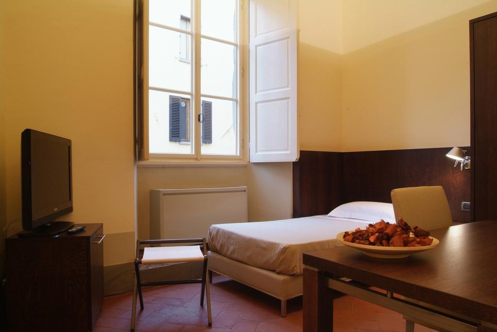 Dimora Storica Palazzo Puccini Bed & Breakfast Pistoia Room photo