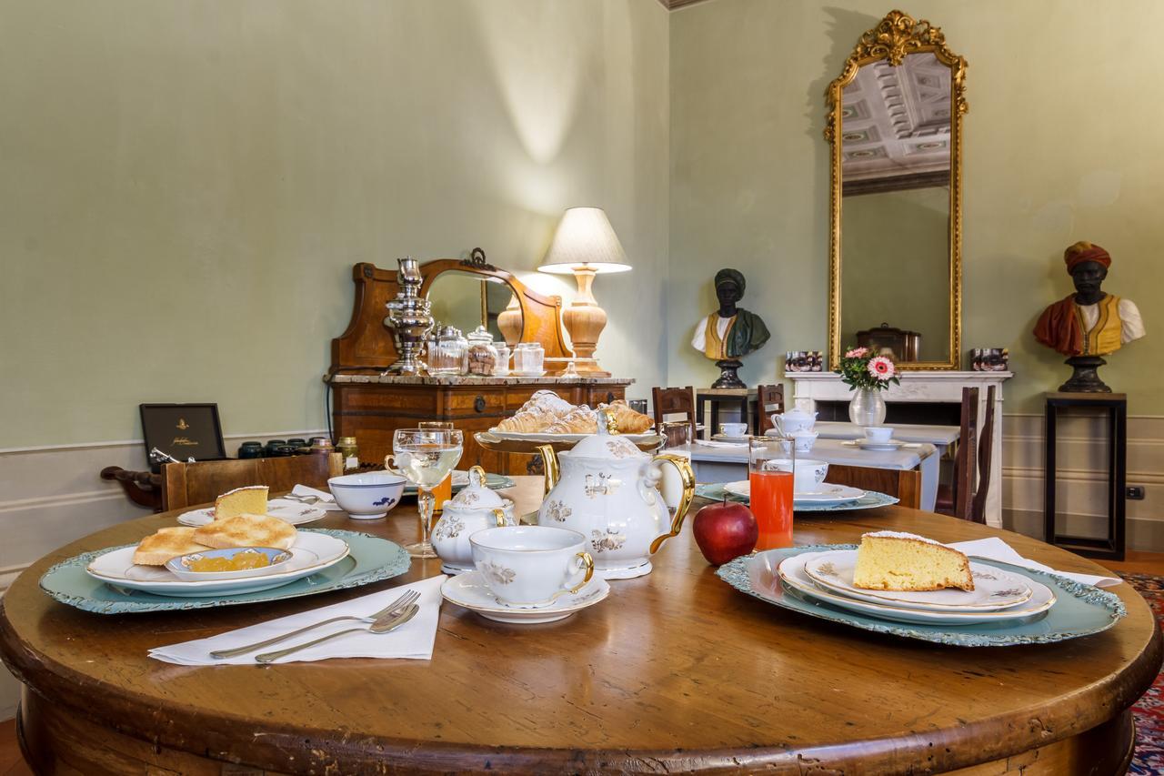 Dimora Storica Palazzo Puccini Bed & Breakfast Pistoia Exterior photo