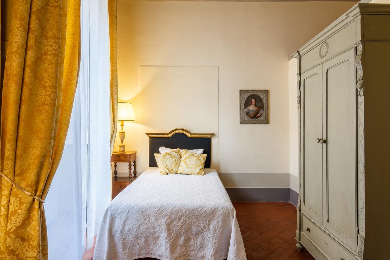Dimora Storica Palazzo Puccini Bed & Breakfast Pistoia Exterior photo